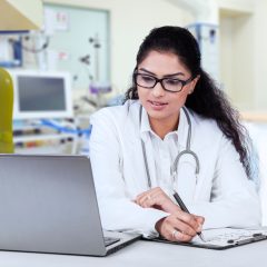 LocumJobsOnline.com Announces Medical Student Scholarships